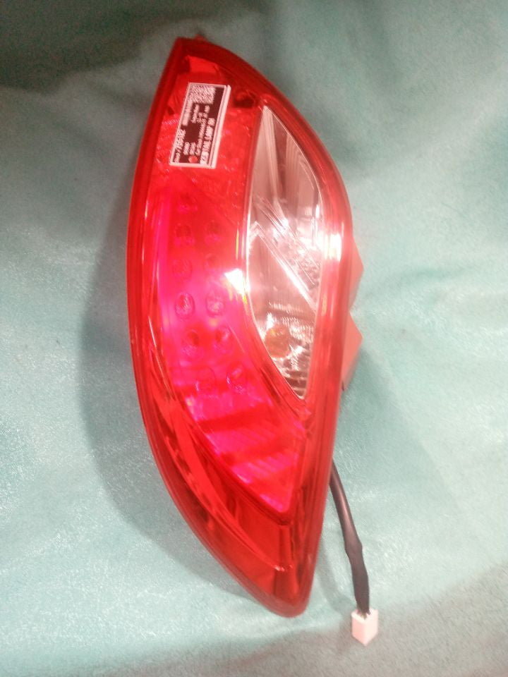 [TAIL LAMP RH]MAZDA DEMIO DE3AS 2013 ZJ-VE FF AT 4WD #000324A755367
