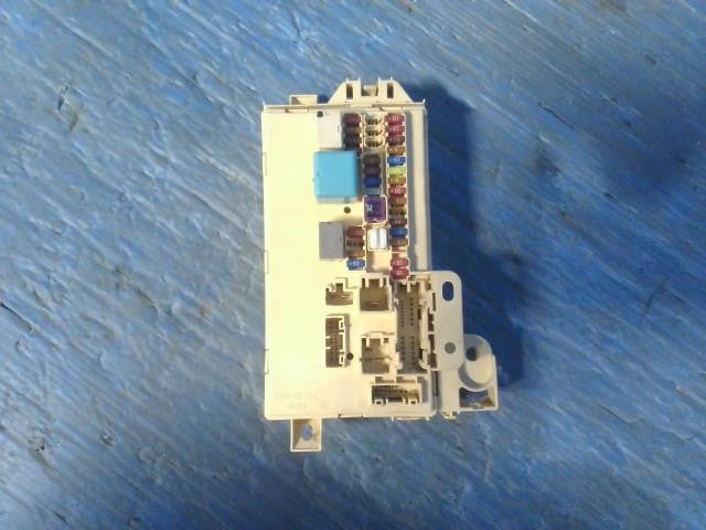 [FUSE BOX]DAIHATSU MIRA e:S LA300S KF AT 2WD #0BD3253174551