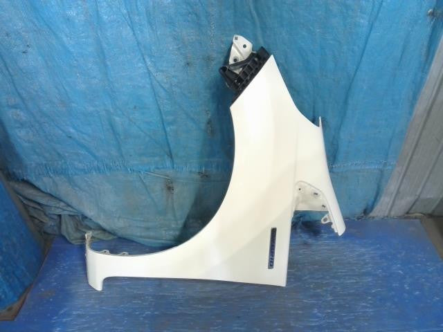 [FENDER LH]HONDA FIT HYBRID GP4 LEA AT 2WD #0BD3253178541