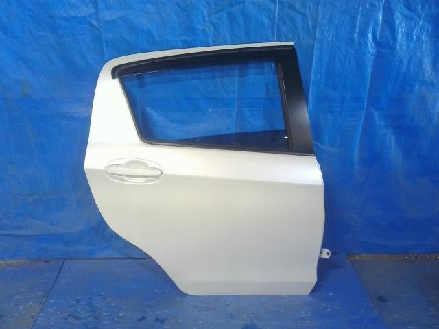 [R DOOR ASSY RH]TOYOTA VITZ NHP130 1NZ-FXE AT 2WD #0BD3253178168