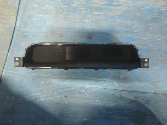 [SPEEDOMETER]TOYOTA AQUA NHP10   #0BD3253171095