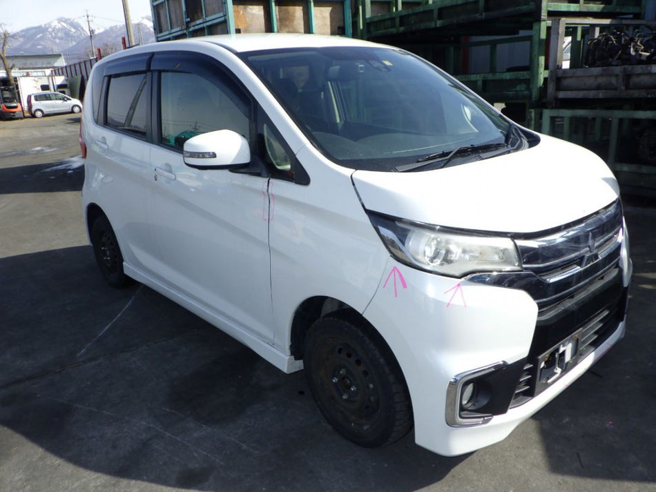 [GRILLE]MITSUBISHI eK CUSTOM B11W 3B20 FF AT 2WD #0DP3253004613