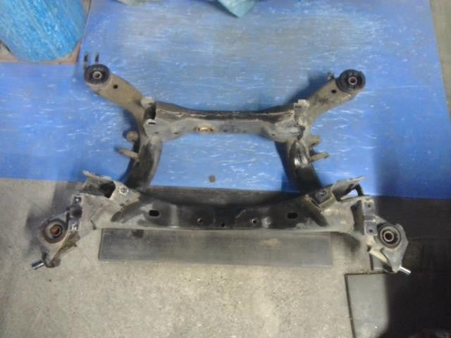 [R MEMBER]NISSAN ELGRAND E51 VQ35DE AT 2WD #0BD3253174362