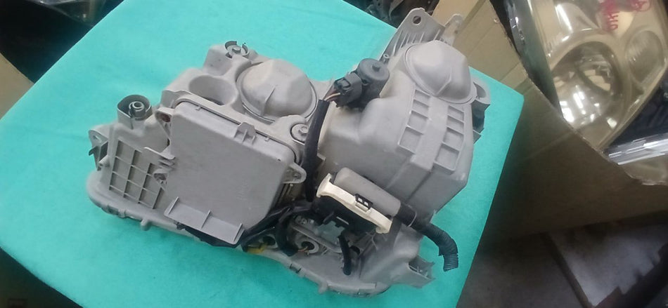 [HEADLIGHT ASSY RH]TOYOTA MAJESTA UZS186 3UZ-FE FR AT 4WD #0003225190959