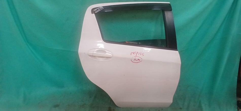 [R DOOR ASSY RH]TOYOTA VITZ NSP135 2011 1NR-FE FF AT 4WD #0003247702865