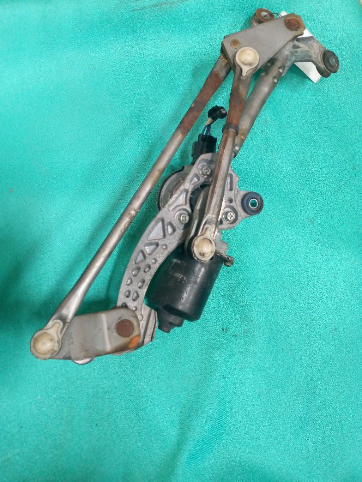 [F WIPER MOTOR]TOYOTA VOXY AZR60 2006 1AZ-FSE FF AT 2WD #0003247715979