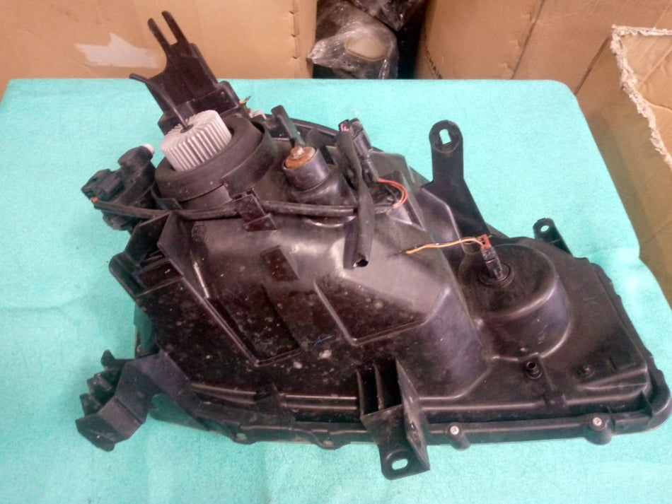 [HEADLIGHT ASSY LH]NISSAN X-TRAIL TNT31 2010 QR25DE FF AT 4WD #000324B772718