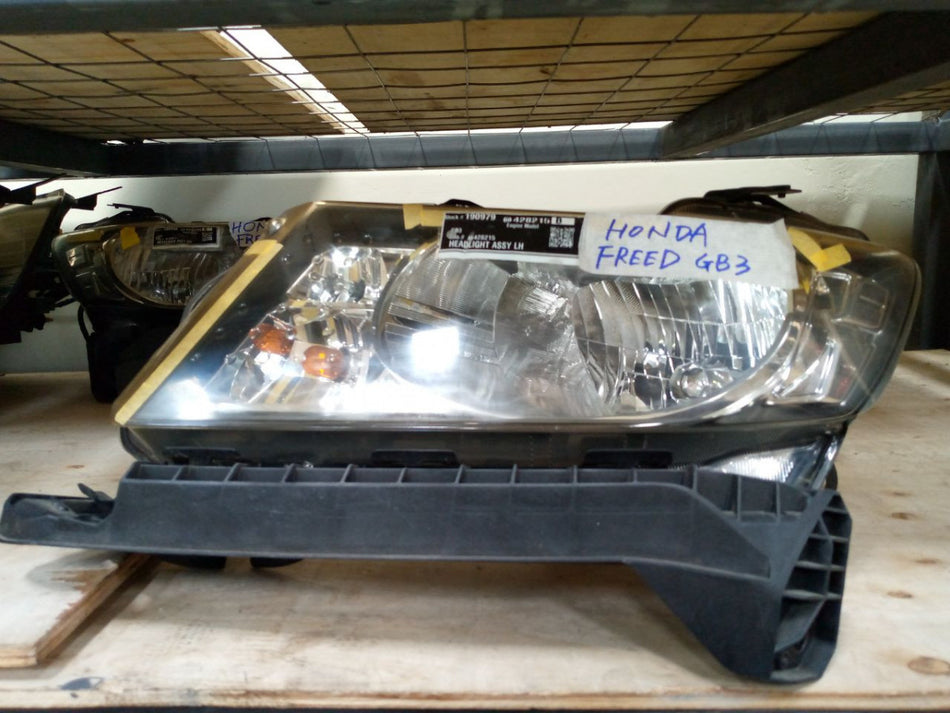 [HEADLIGHT ASSY LH]HONDA FREED GB3   #0003225190979