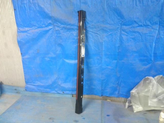 [SIDE STEP RH]DAIHATSU CAST LA250S KF AT 2WD #0BD3253172072