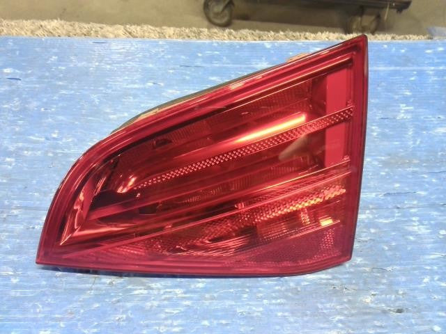 [Right finisher panel]AUDI A4 AVANT 8KCDH CDH AT 2WD #0BD3253174309