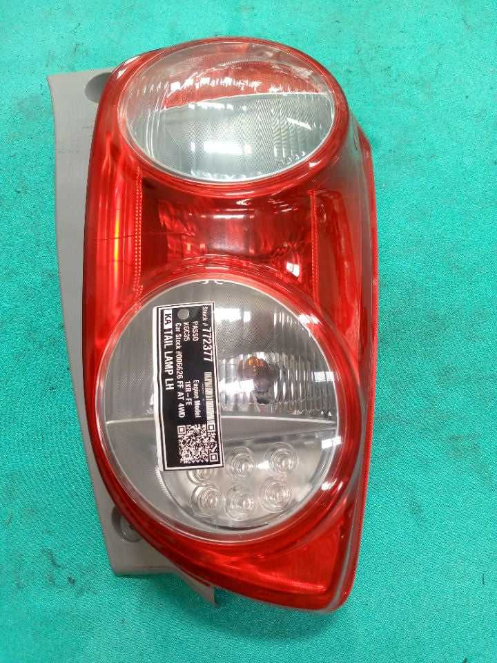 [TAIL LAMP LH]TOYOTA PASSO KGC35 2013 1KR-FE FF AT 4WD #000324B772377
