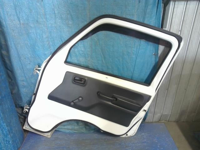 [F DOOR ASSY RH]NISSAN NT100CLIPPER DR16T   #0BD3253178369