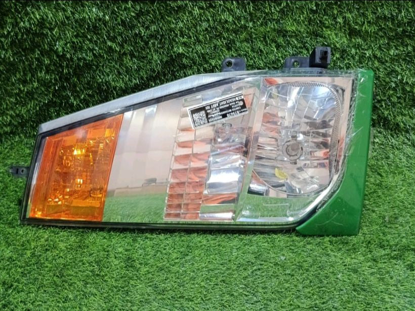 [HEADLIGHT ASSY RH]FUSO CANTER MITSUBISHI FUSO SZ2F24 2013 ZD30DDTi FR AT 2WD #0003251819470