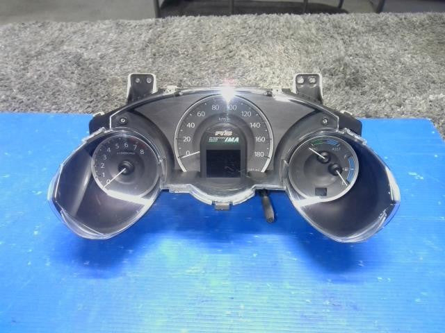 [SPEEDOMETER]HONDA FIT HYBRID GP4 LEA AT 2WD #0BD3253172690