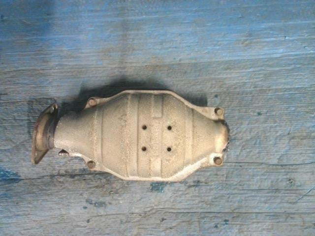 [CATALYTIC CONVERTER]SUBARU FORESTER SG5 EJ20 MT 4WD #0BD3253170864