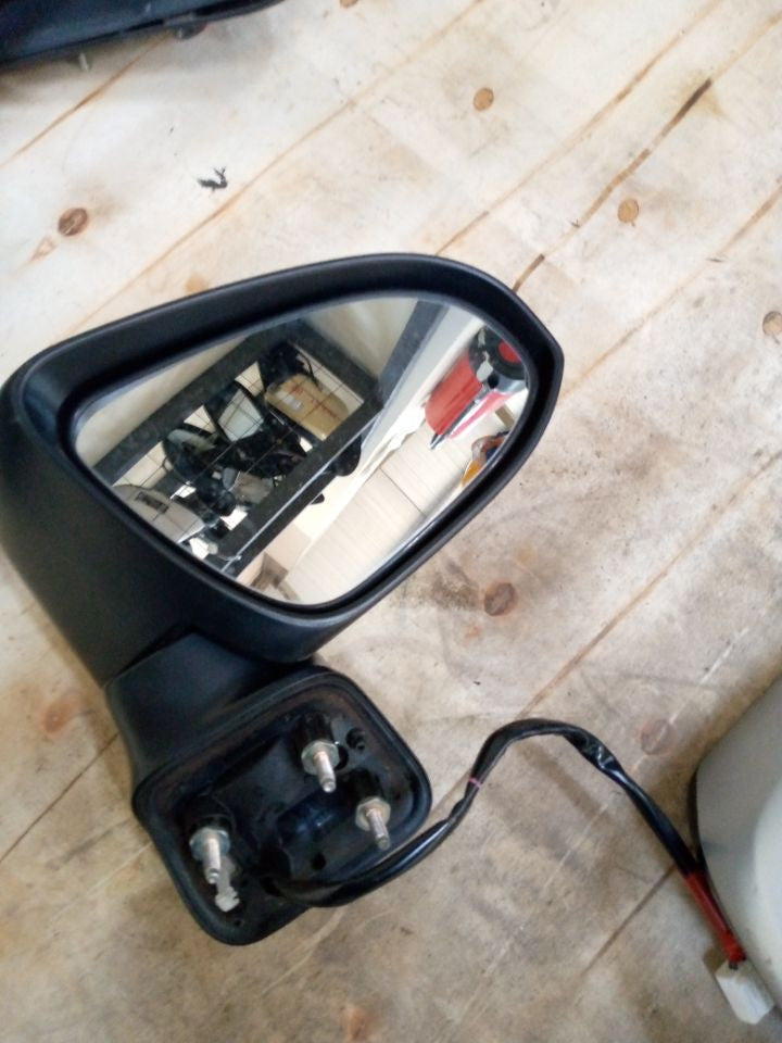 [SIDE MIRROR RH]TOYOTA SPADE NCP141 2013 1NZ-FE FF AT 2WD #0003244646029