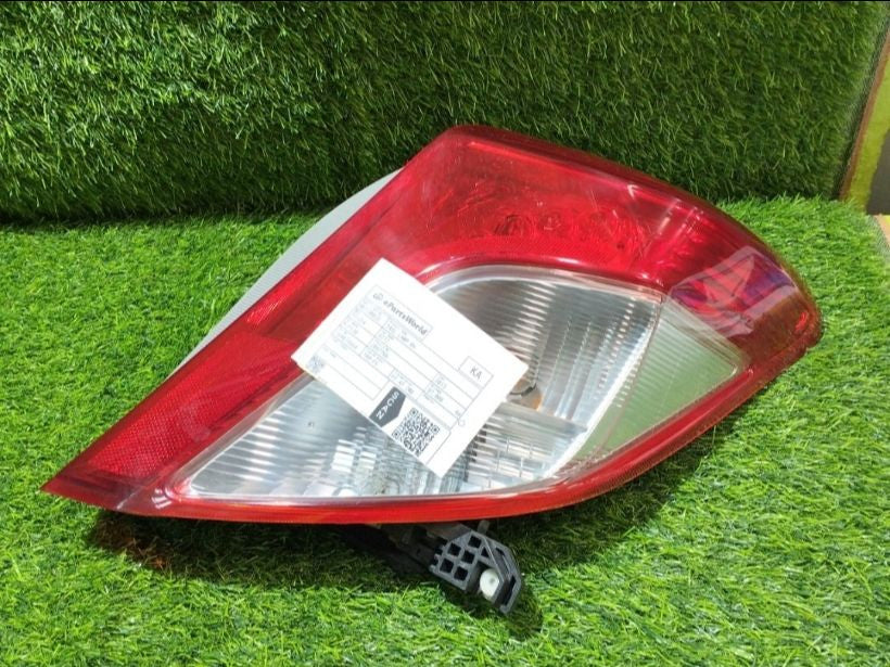 [TAIL LAMP RH]TOYOTA VITZ KSP130 2013 1KR-FE FF AT 2WD #0003264074664