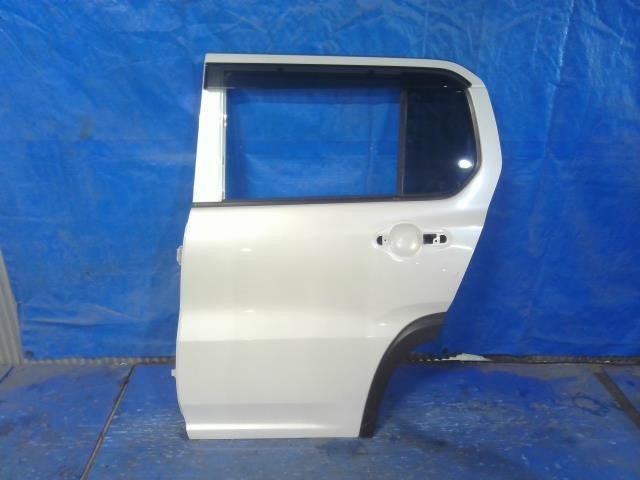 [Left R door panel]SUZUKI HUSTLER MR31S R06A AT 2WD #0BD3253172890