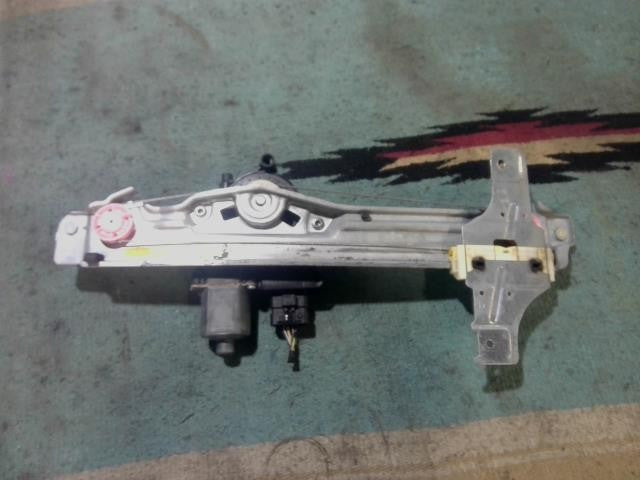 [R DOOR REGULATOR RH]PEUGEOT 208 A9HM01 EB2 AT 2WD #0BD3253174739