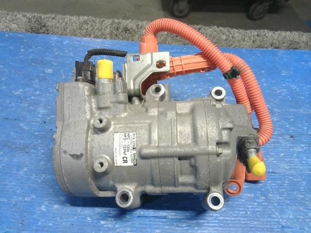 [A/C COMPRESSOR]HONDA VEZEL RU3 LEB AT 2WD #0BD3253174350