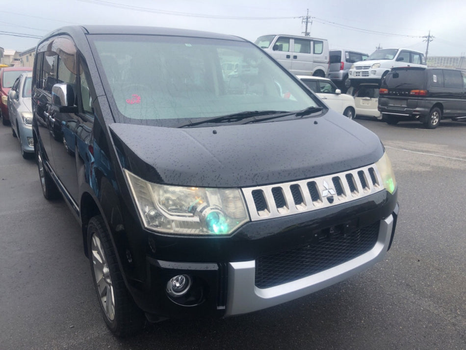 [TAIL LAMP LH]MITSUBISHI DELICA_D:5 CV5W 2009 4B12 FF AT 4WD #000324A760695