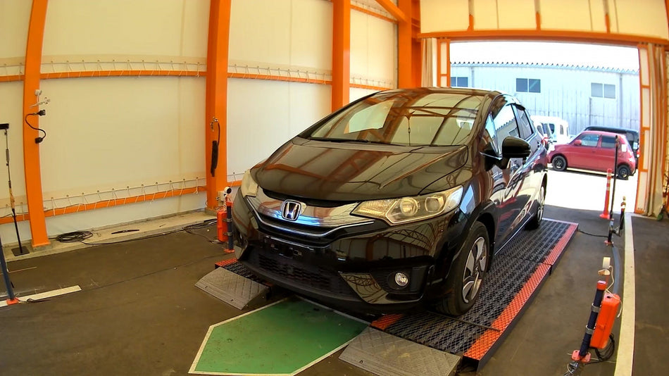 [R BUMPER ASSY]HONDA FIT HYBRID GP5 2013 LEB FF AT 2WD #0003264071232