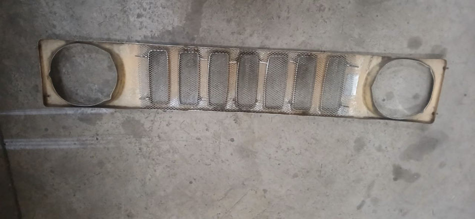 [GRILLE]SUZUKI JIMNY JA11 F6A FR AT 2WD #0003243621243