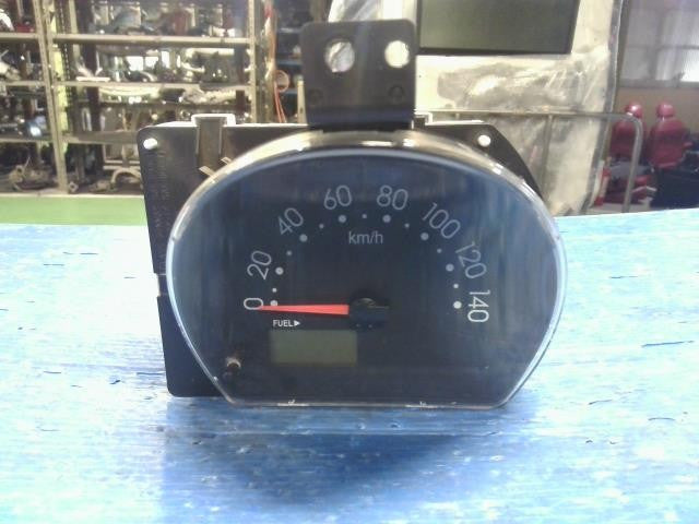 [SPEEDOMETER]DAIHATSU HIJET TRUCK S211P KF-VE MT 4WD #0BD3253174491