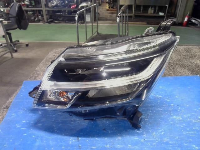 [HEADLIGHT ASSY LH]TOYOTA TANK M900A   #0BD3253172977