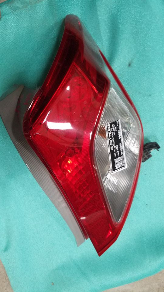 [TAIL LAMP RH]TOYOTA VITZ NSP135 2011 1NR-FE FF AT 4WD #0003247702868