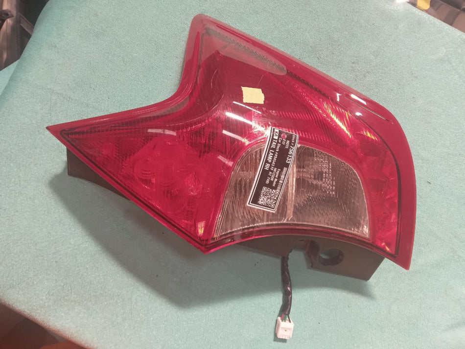 [TAIL LAMP RH]NISSAN NOTE E12 2012 HR12DDR FF AT 2WD #000324A756133
