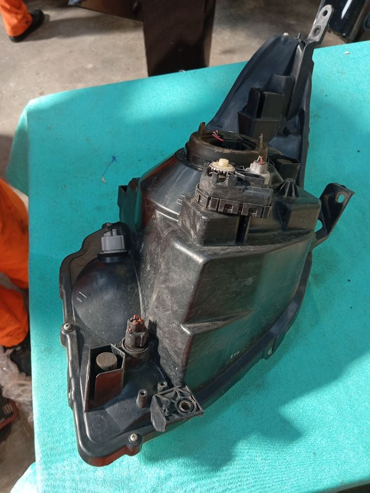 [HEADLIGHT ASSY RH]SUZUKI WAGON R MH23S 2009 K6A FF AT 4WD #000324B787123