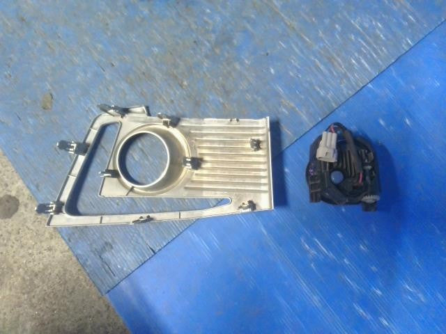 [FOG LAMP LH]DAIHATSU MOVE LA150S KF AT 2WD #0BD3253177035