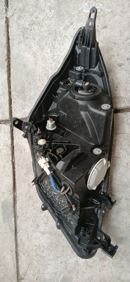 [HEADLIGHT ASSY LH]TOYOTA ISIS ZNM10 2009 1ZZ-FE FF AT 2WD #0003242607871