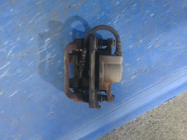 [R CALIPER RH]TOYOTA VOXY ZRR70W 3ZR-FAE AT 2WD #0BD3253178549
