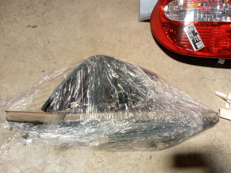 [TAIL LAMP LH]TOYOTA CROWN JZS151 1997 1JZ-GE FR AT 2WD #0003244643516