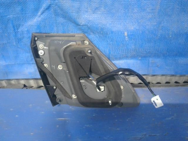 [Right finisher panel]LEXUS LS LINCOLN UVF45 2UR-FSE AT 4WD #0BD3253172925