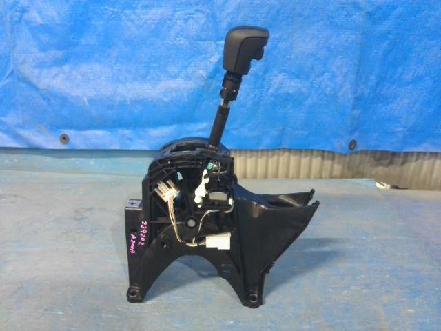 [SHIFT LEVER]TOYOTA RAIZE A200A   #0BD3253171914