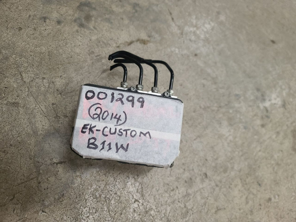 [ABS ACTUATOR]MITSUBISHI eK CUSTOM B11W 3B20 RR AT 2WD #0KE3267001299