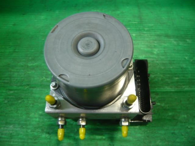 [ABS ACTUATOR]NISSAN NV350 CARAVAN VAN VW2E26 YD25DDTi AT 2WD #0EV3253000686