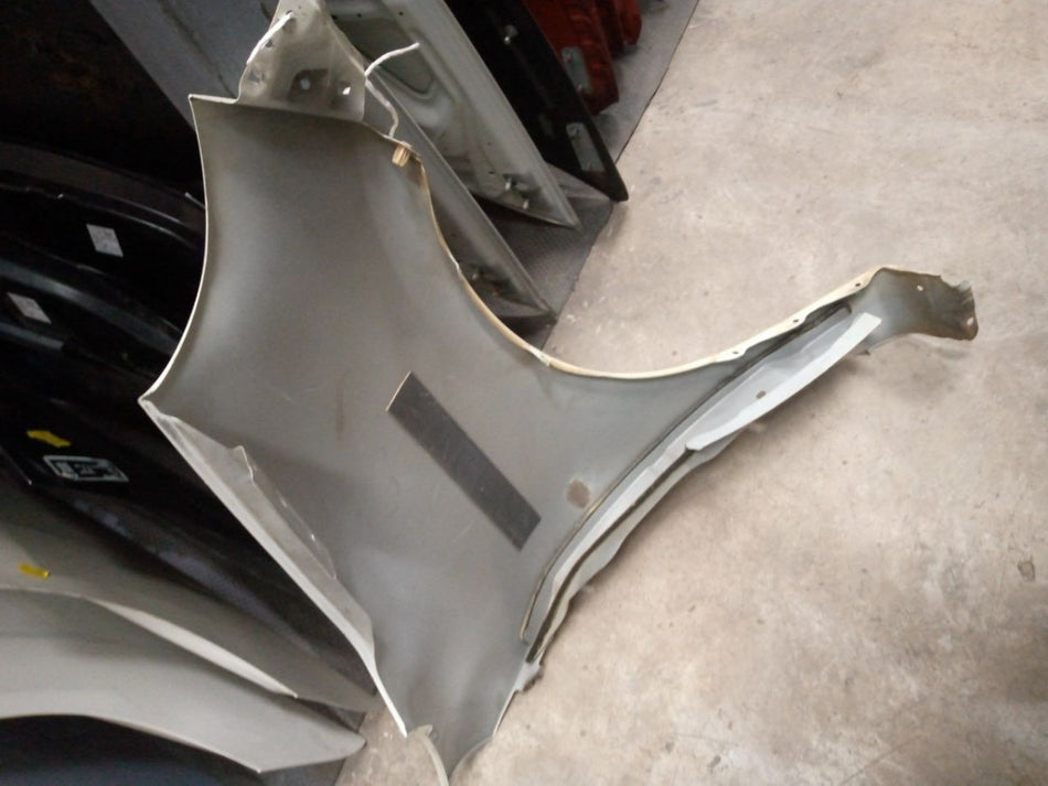 [FENDER LH]NISSAN MARCH NK13 2012 HR12DE FF AT 2WD #000323C565019
