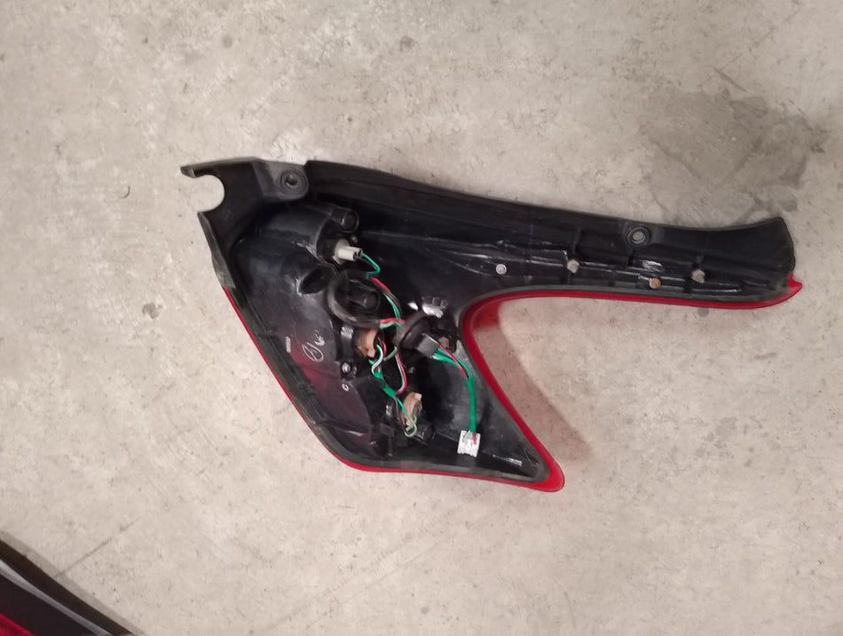[TAIL LAMP LH]NISSAN JUKE F15 2011 MR16DDT AT 2WD #0003243617424