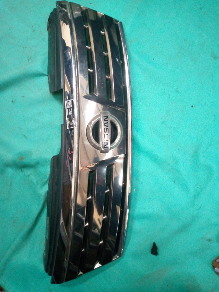 [GRILLE]NISSAN SERENA C25 2006 MR20DE FF AT 2WD #0003247705742