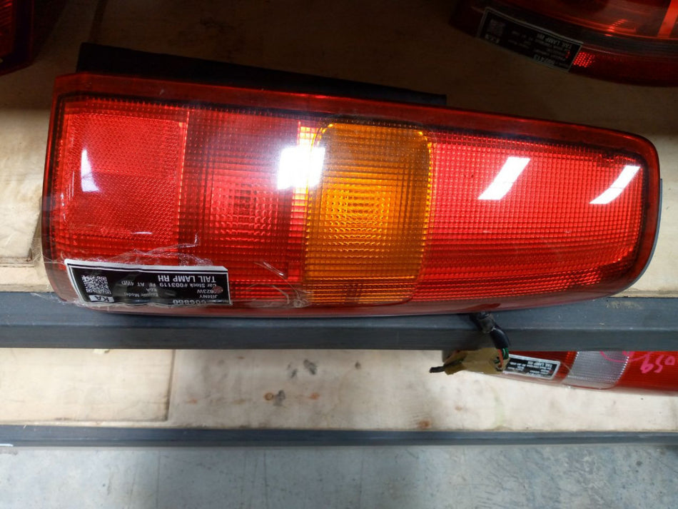[TAIL LAMP RH]SUZUKI JIMNY SIERRA JB43W 2011 M13A FR AT 4WD #000323A527979