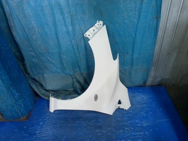 [FENDER LH]MAZDA DEMIO DE3FS   #0BD3253173111