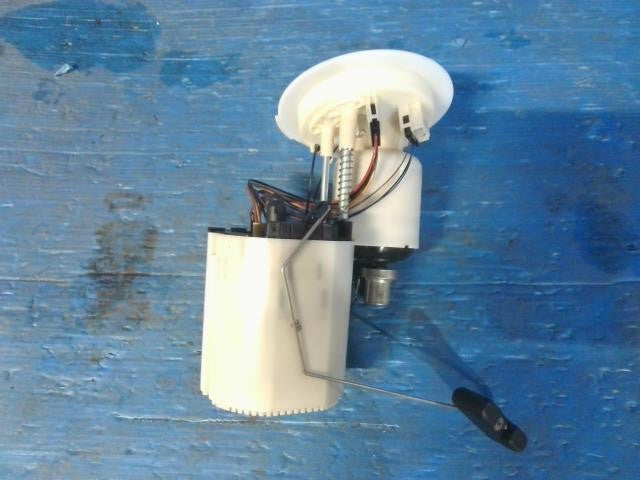 [FUEL PUMP]AUDI A4 AVANT 8KCDN CDN AT 2WD #0BD3253171763