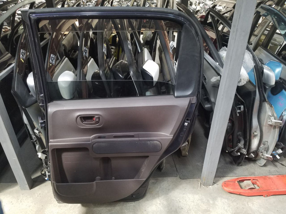 [R DOOR ASSY RH]TOYOTA SPADE NCP141 2012 1NZ-FE FF AT 2WD #0003245675717