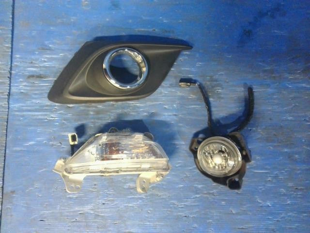 [FOG LAMP RH]MAZDA AXELA HYBRID BYEFP PE-VPH AT 2WD #0BD3253180622