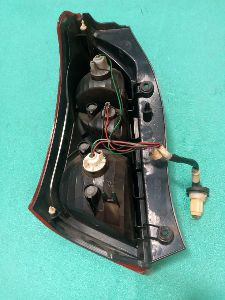 [TAIL LAMP RH]SUZUKI ALTO VAN HA25V K6A FF AT 2WD #0003249749154