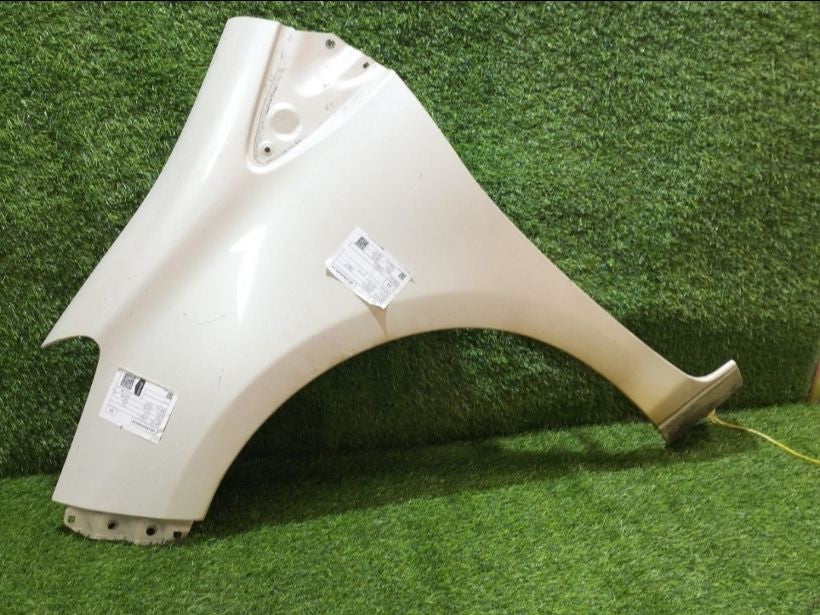 [FENDER LH]TOYOTA VITZ NSP135 2013 1NR-FE FF AT 4WD #0003264074767